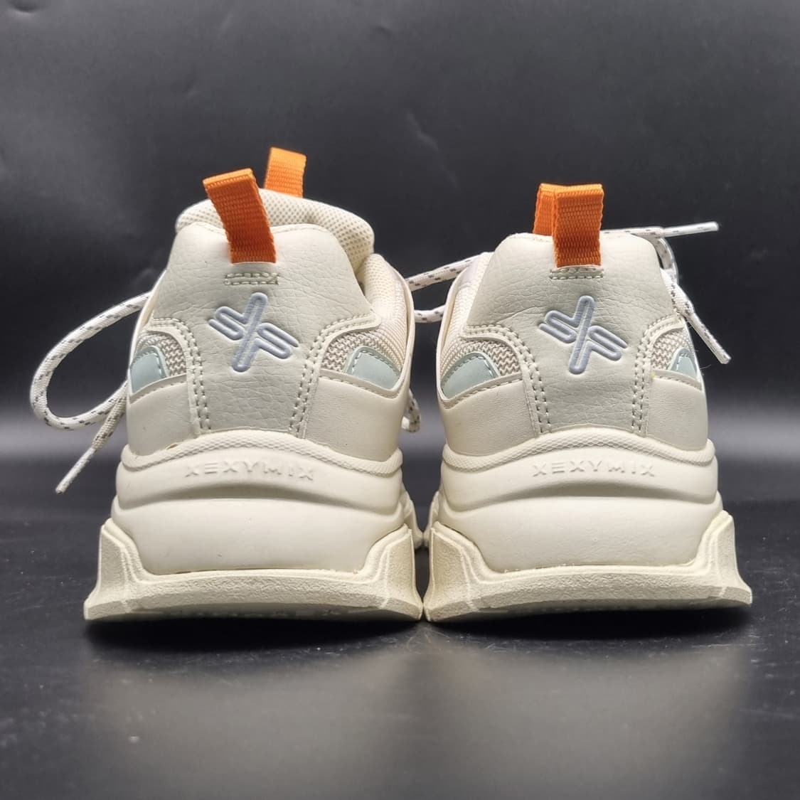 새상품 젝시믹스 어글리스니커즈240 상품이미지4