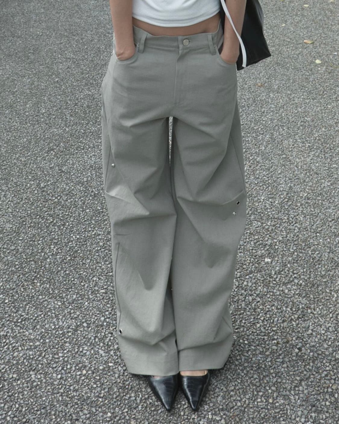기준 Pleated Stud Pants Grey S 상품이미지2