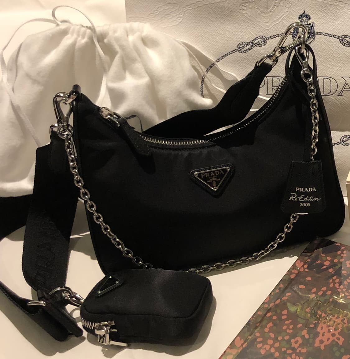 [풀구성]프라다 리나일론 테수토 호보백 상품이미지1