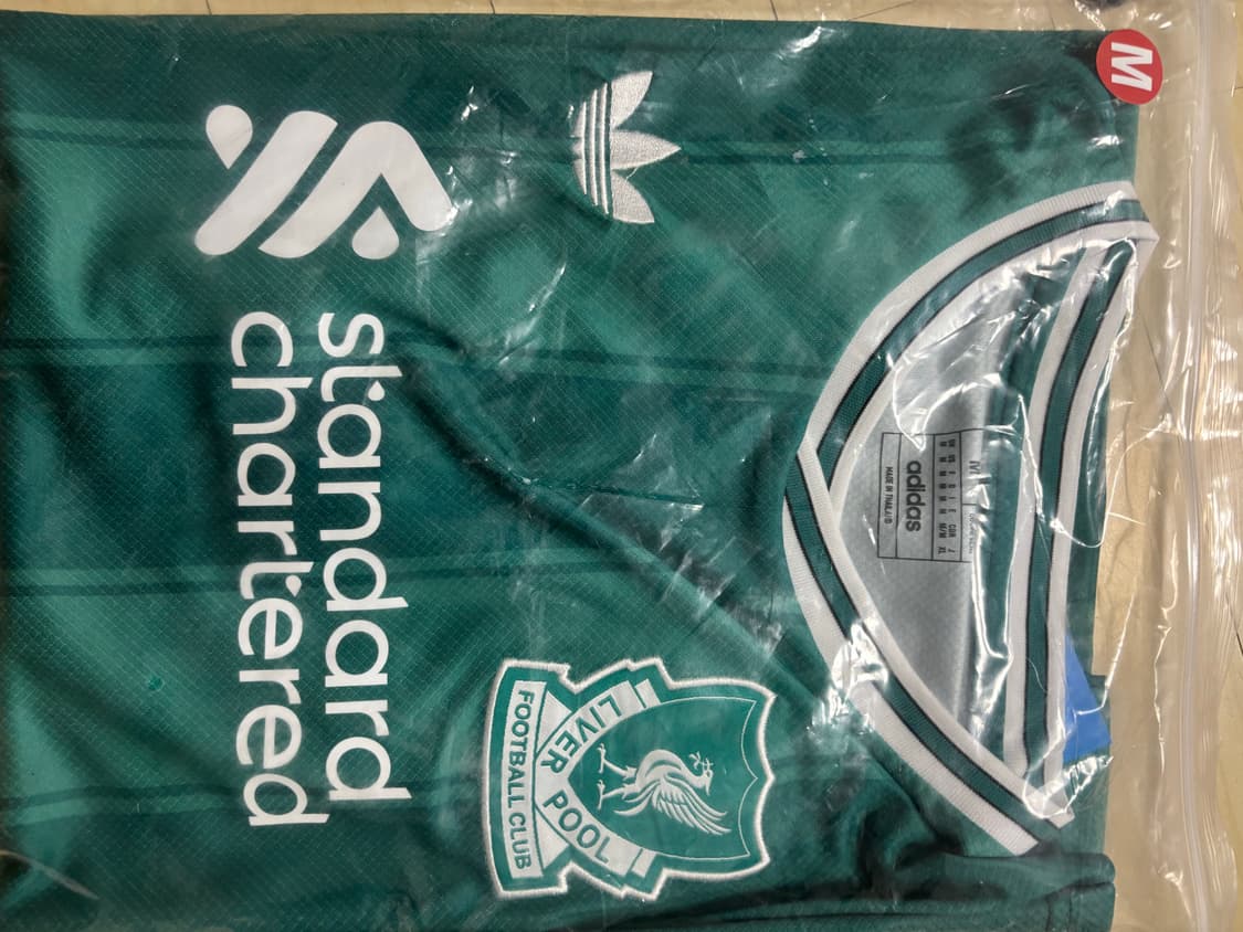 레알마드리드 2324 홈 유니폼 토니크로스 + 리버풀 2526 써드 마킹 상품이미지3