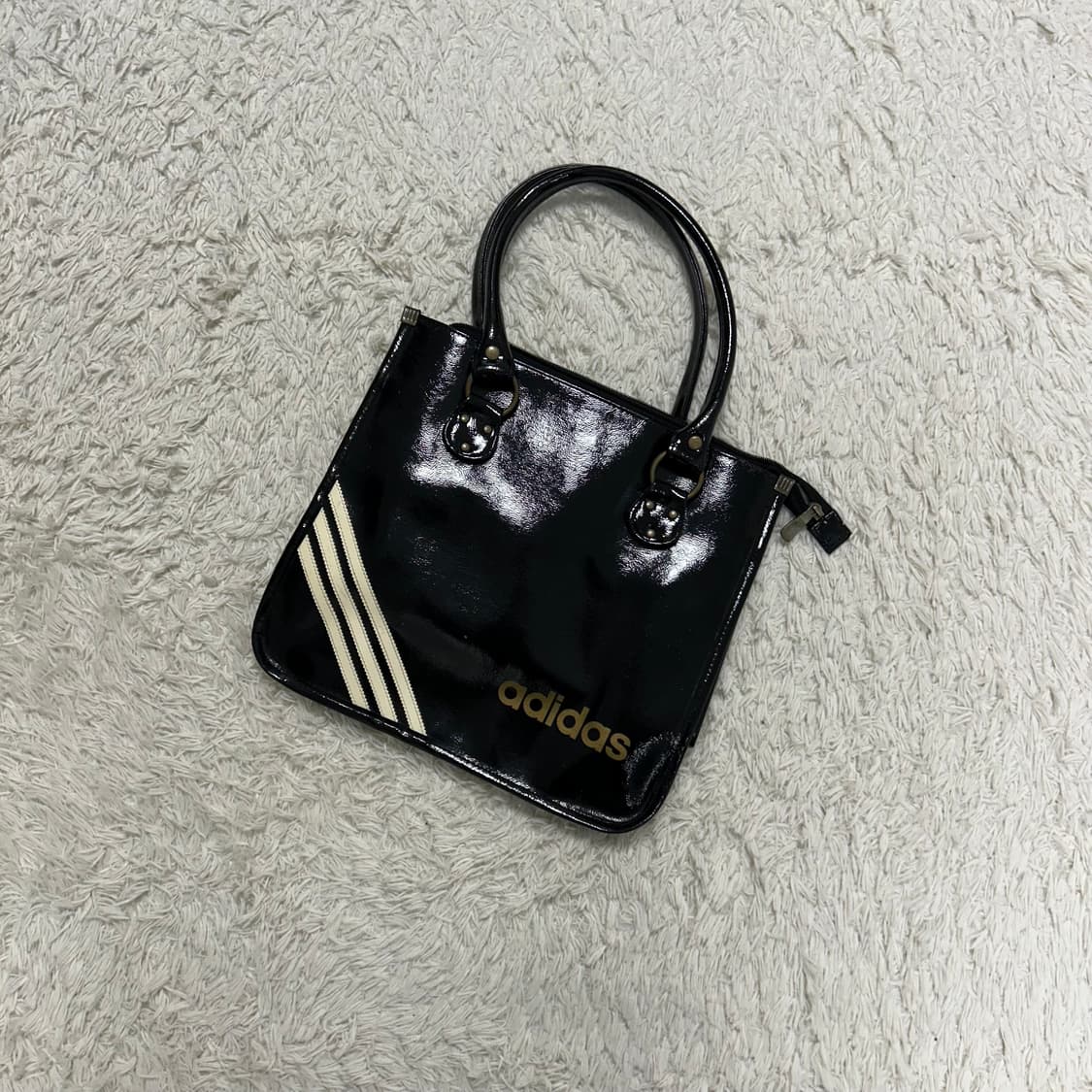 Adidas Glossy Shoulder Bag 상품이미지4