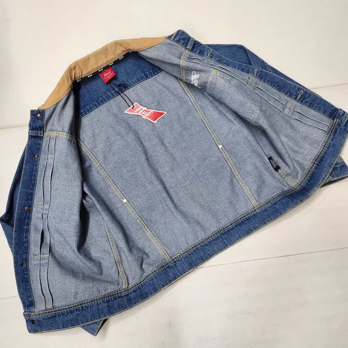 정품 HUF 허프 남성 청 데님 자켓 M 상품이미지8