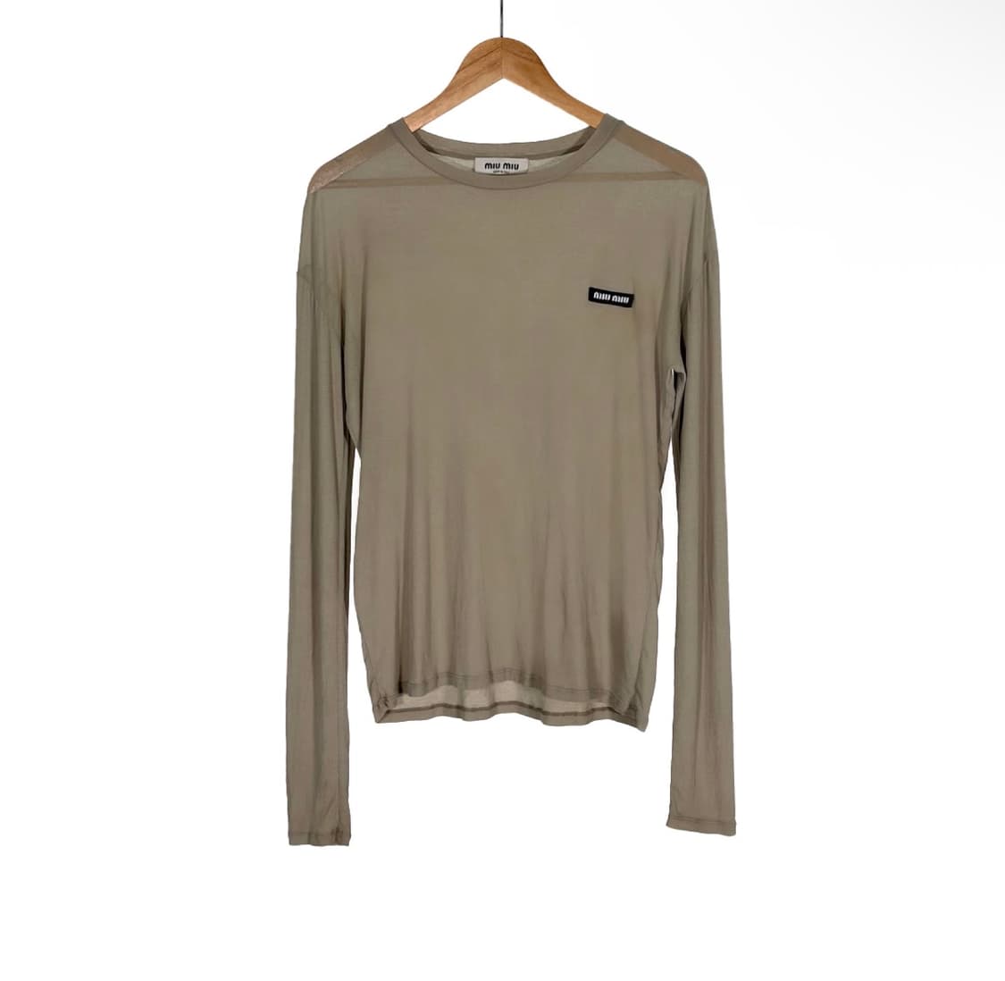 [S] 미우미우 여성 로고 패치 저지 긴팔 롱슬리브 티셔츠 퍼미스 스톤 상품이미지1
