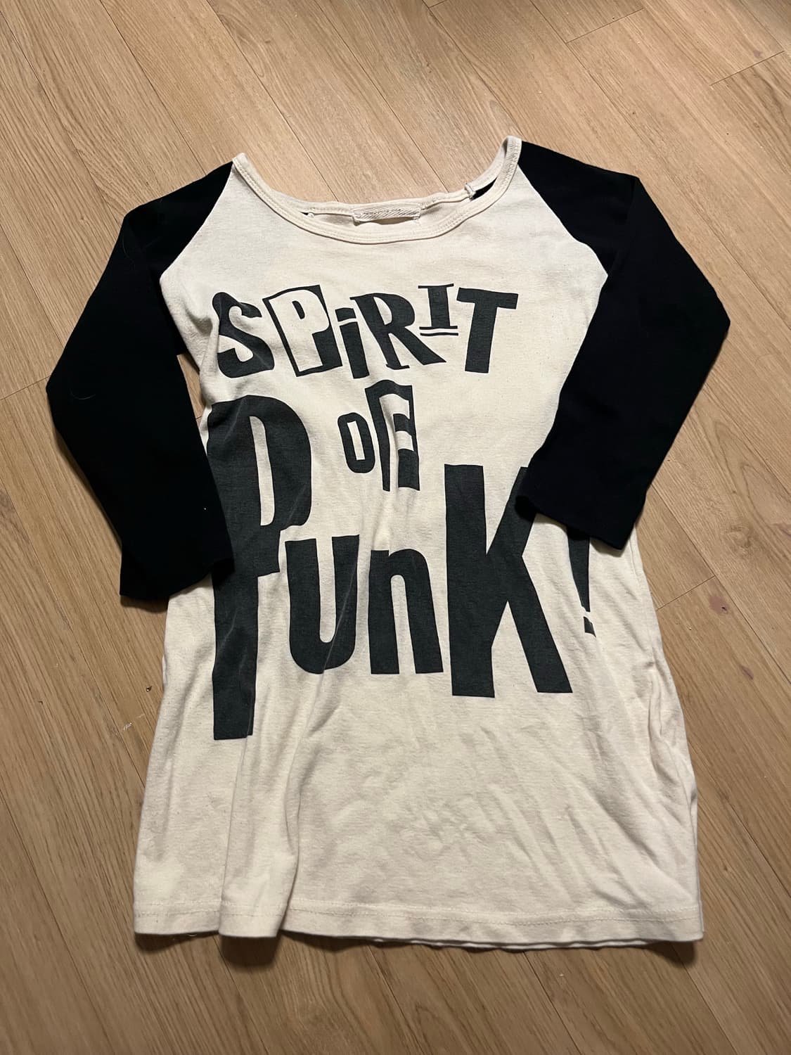 럽캔후르츠 펑크t 상품이미지1