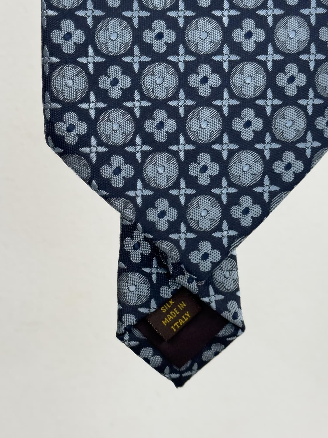 루이비통 넥타이 상품이미지3