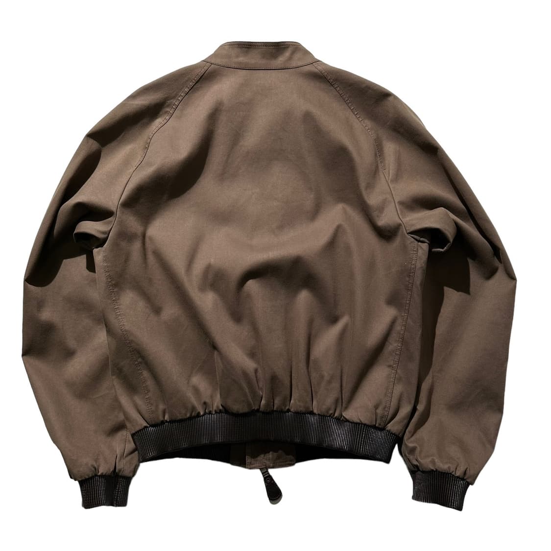 버버리 램스킨 레더 트림 바라쿠타 블루종 자켓 상품이미지4