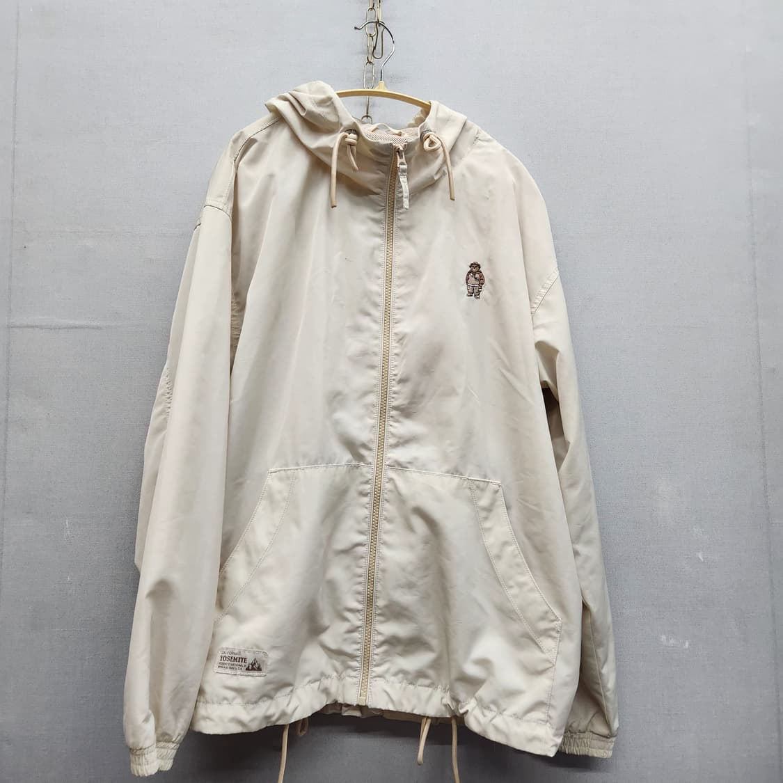 후아유 베어자수 로고 스트링 후드 바람막이 M(XL) 상품이미지1