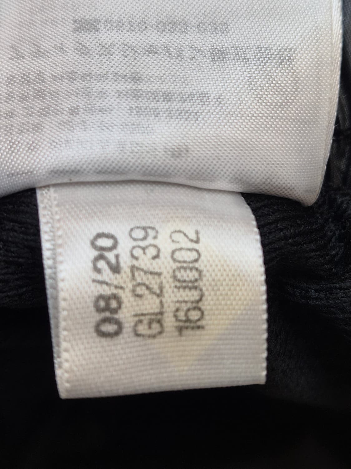 블랙 색상의 리복 트레이닝 바지입니다. 사이즈는 L이고, 허리둘레는 72 상품이미지5