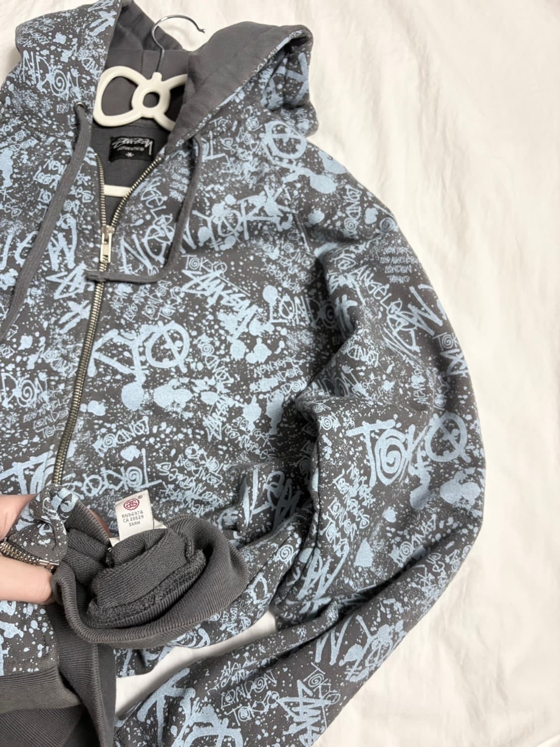 스투시 낙서 올드 후드집업 상품이미지4