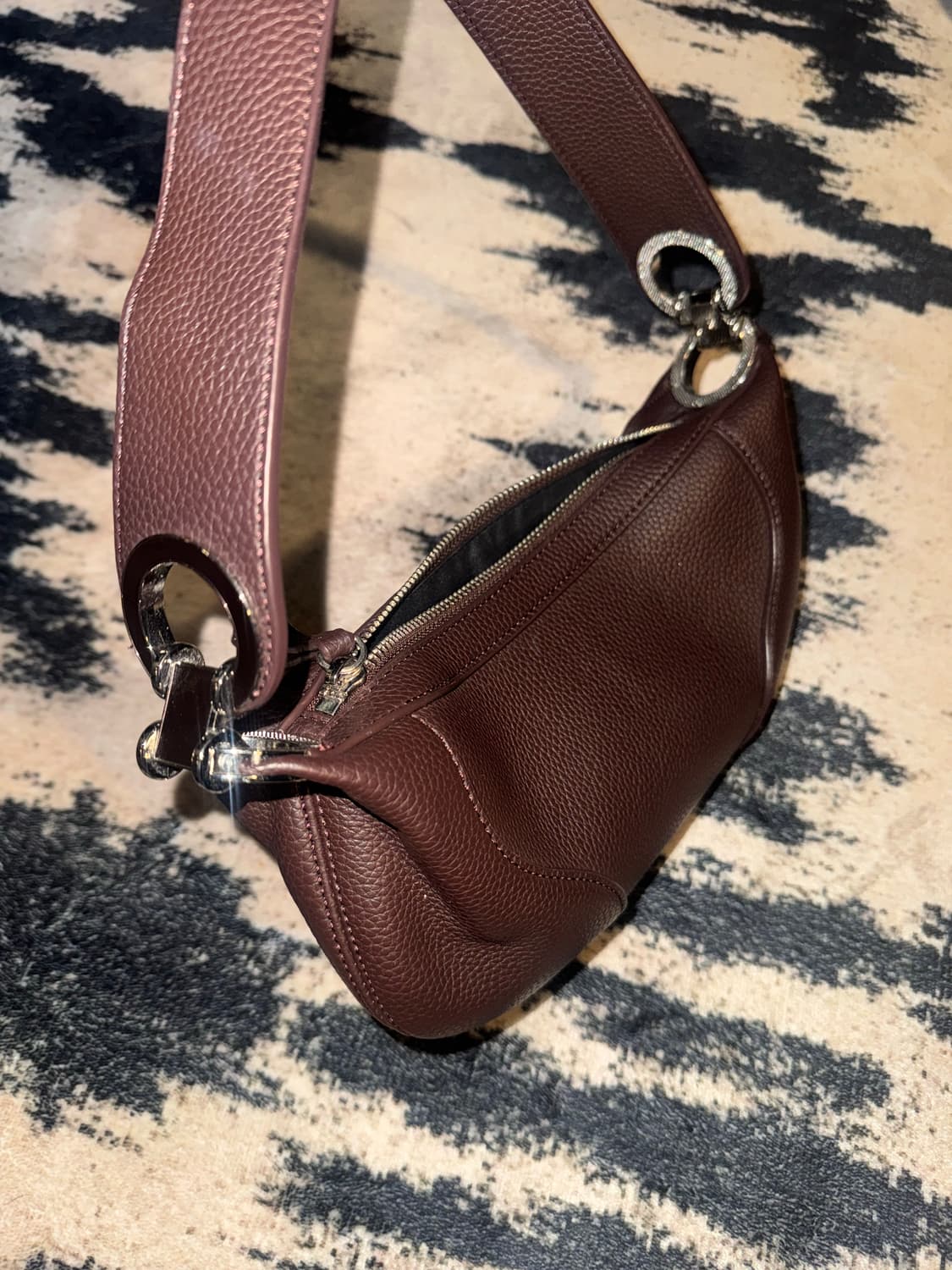 브라운 가죽 숄더백  상품이미지3