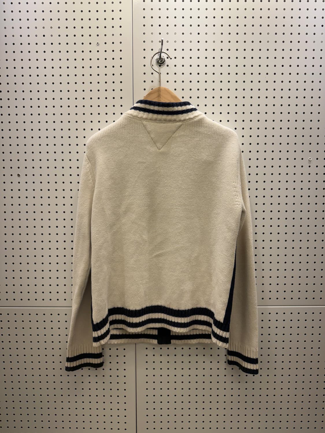 타미 힐피거 와펜 바시티 니트 집업 자켓 U480 상품이미지3