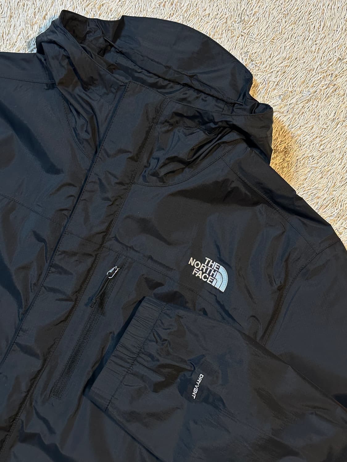 노스페이스 드라이벤트 투웨이 나일론 후드 바람막이 자켓 블랙 상품이미지2