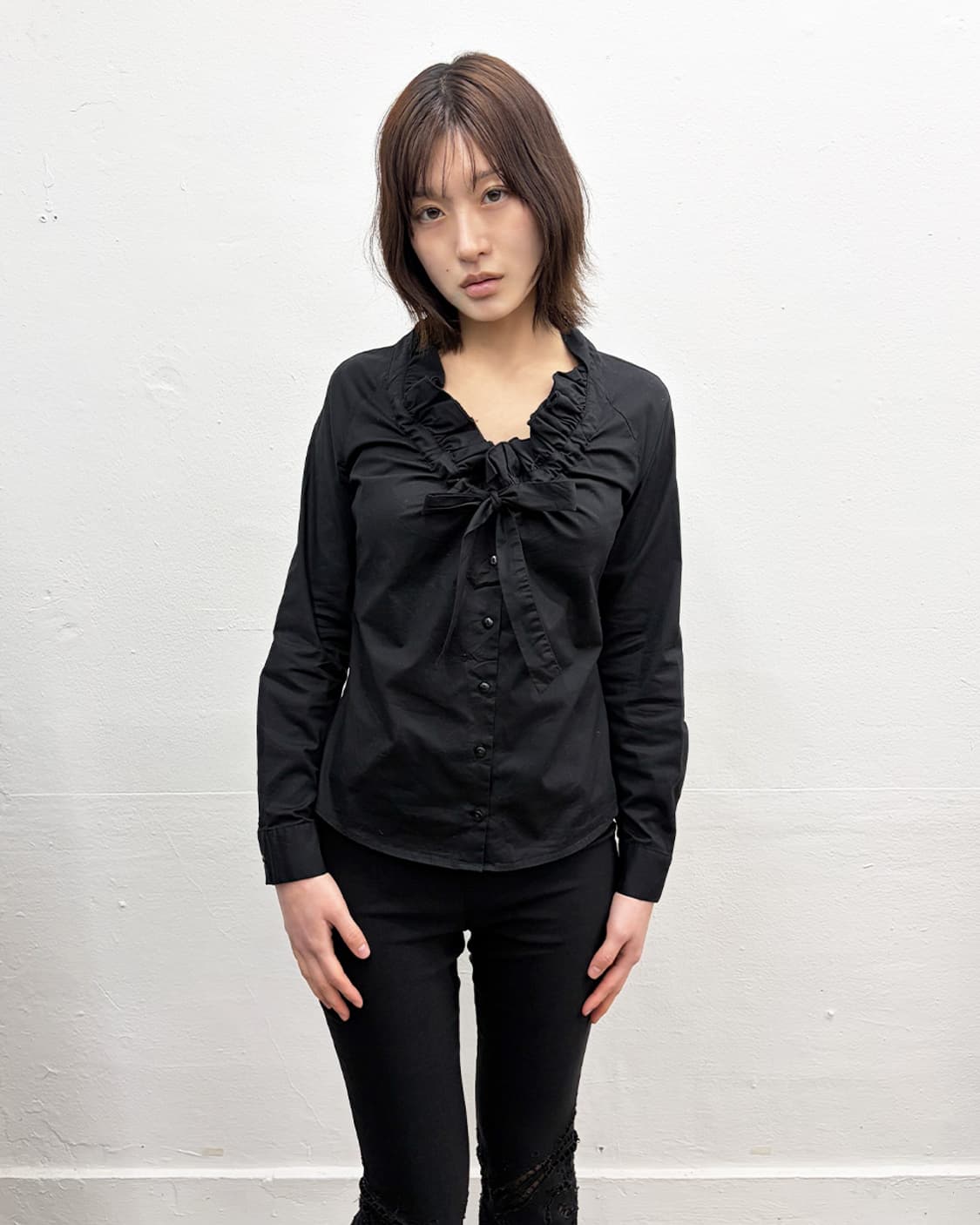 빈티지 러플 보우-타이 셔츠 상품이미지1