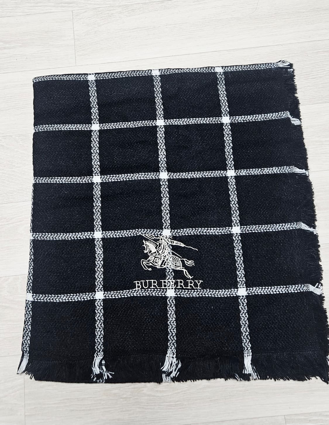 버버리  머플러  정품  상품이미지2