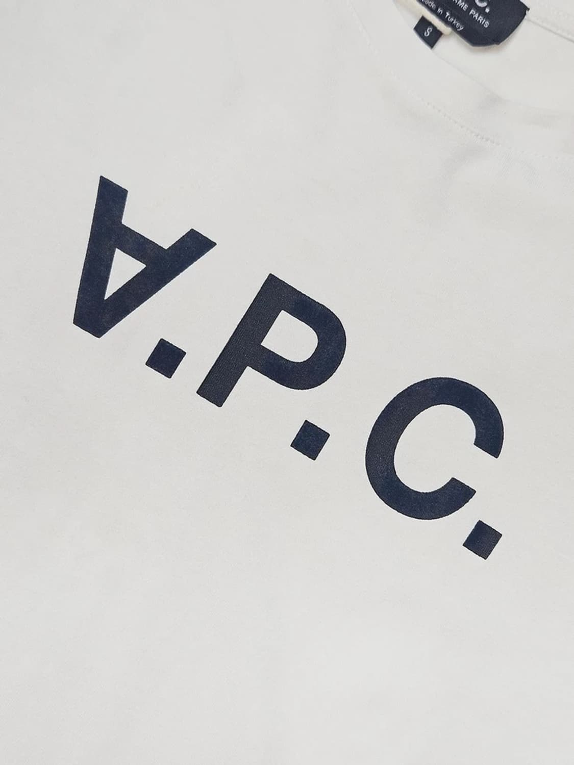 아페쎄 APC 로고 반팔 티셔츠 PN4074 상품이미지3