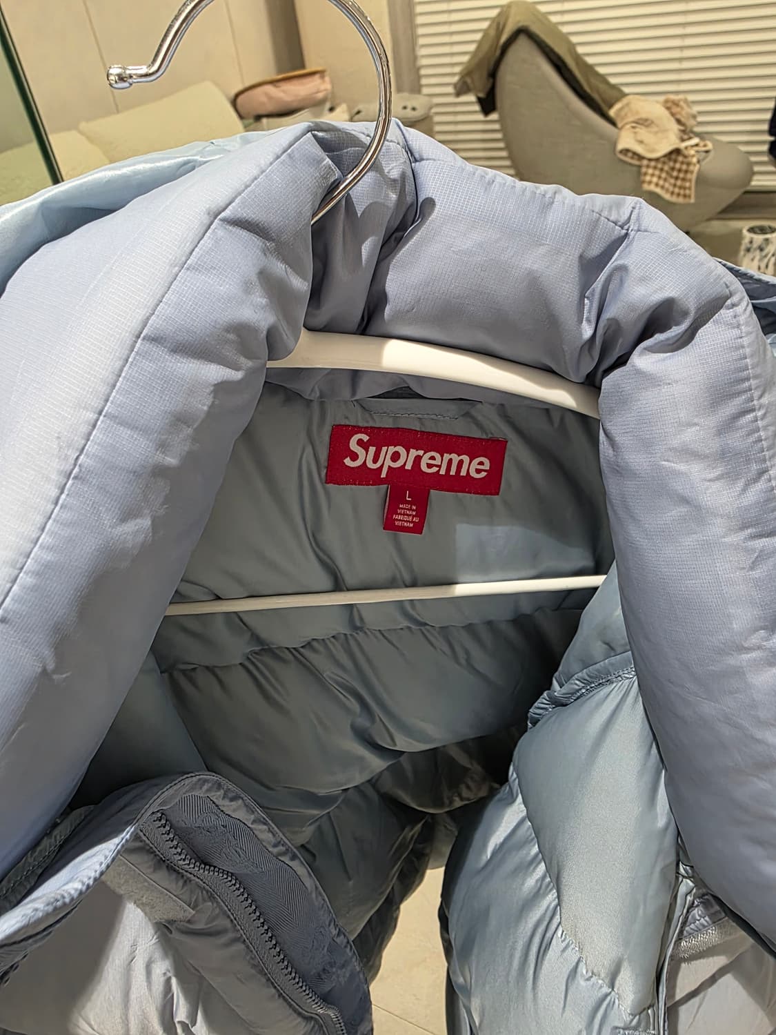 슈프림 700-필 다운 라이트웨이트 퍼퍼 자켓 라이트 블루 - 24FW 상품이미지10