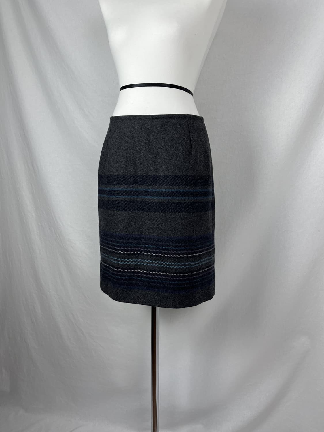 Maxmara 스트라이프 그레이 스커트 상품이미지1