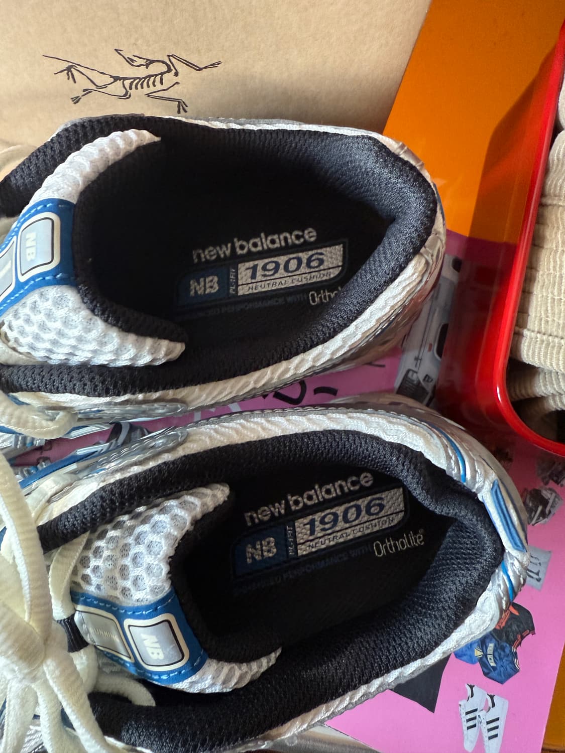 뉴발란스 1906R 240mm  상품이미지2