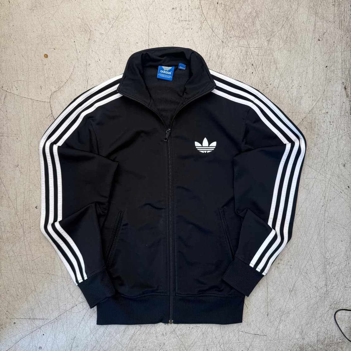 2+1) 아디다스 구파이어버드 블랙 트랙탑 (L) 상품이미지2