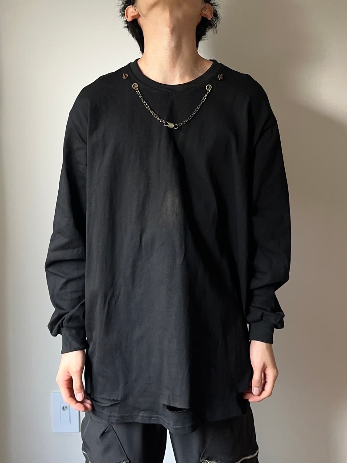 FaSHioN 체인 & 컷아웃 롱 슬리브 상품이미지5