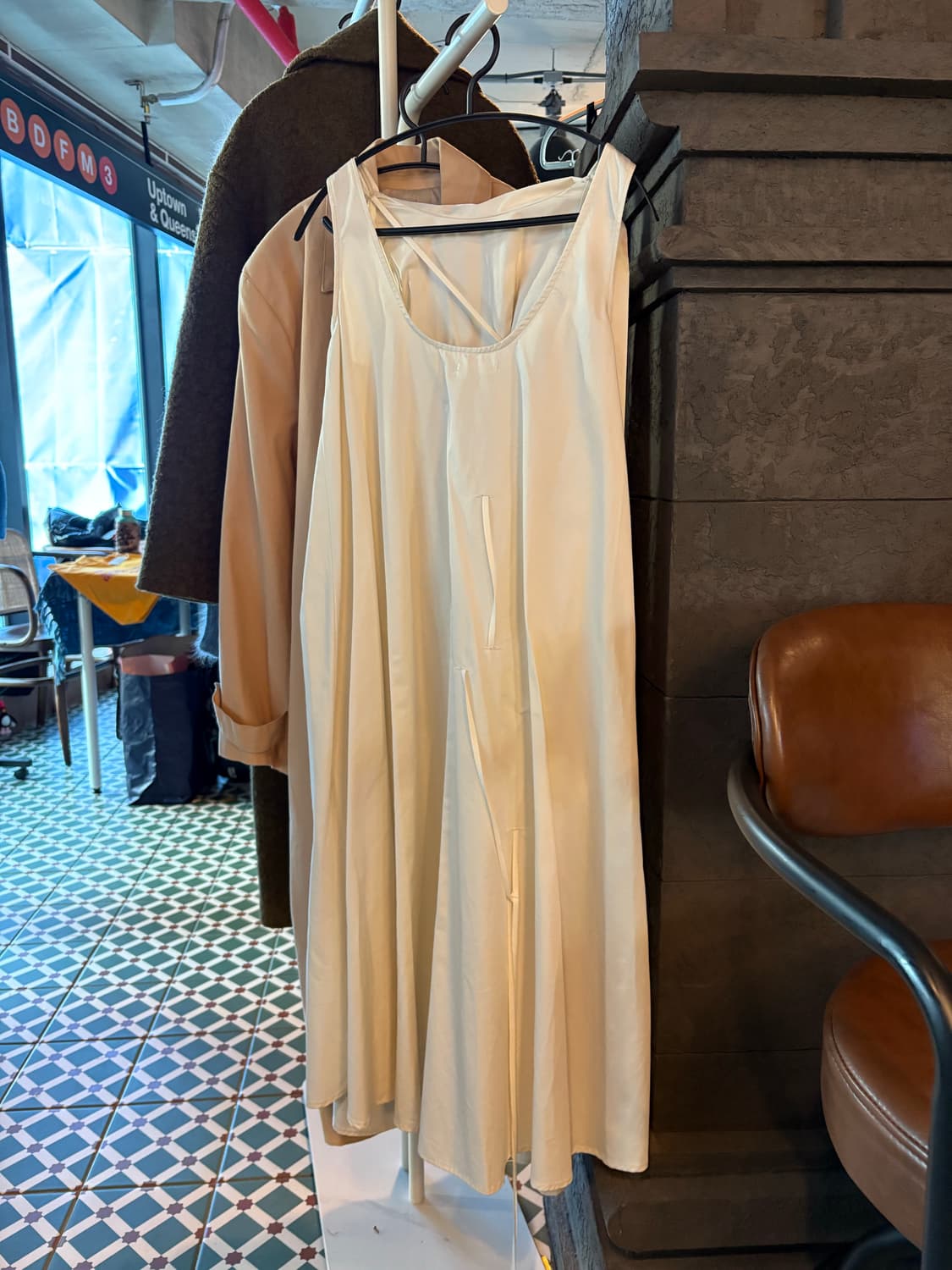 나체 멀티웨어 홀터 드레스 크림 상품이미지7