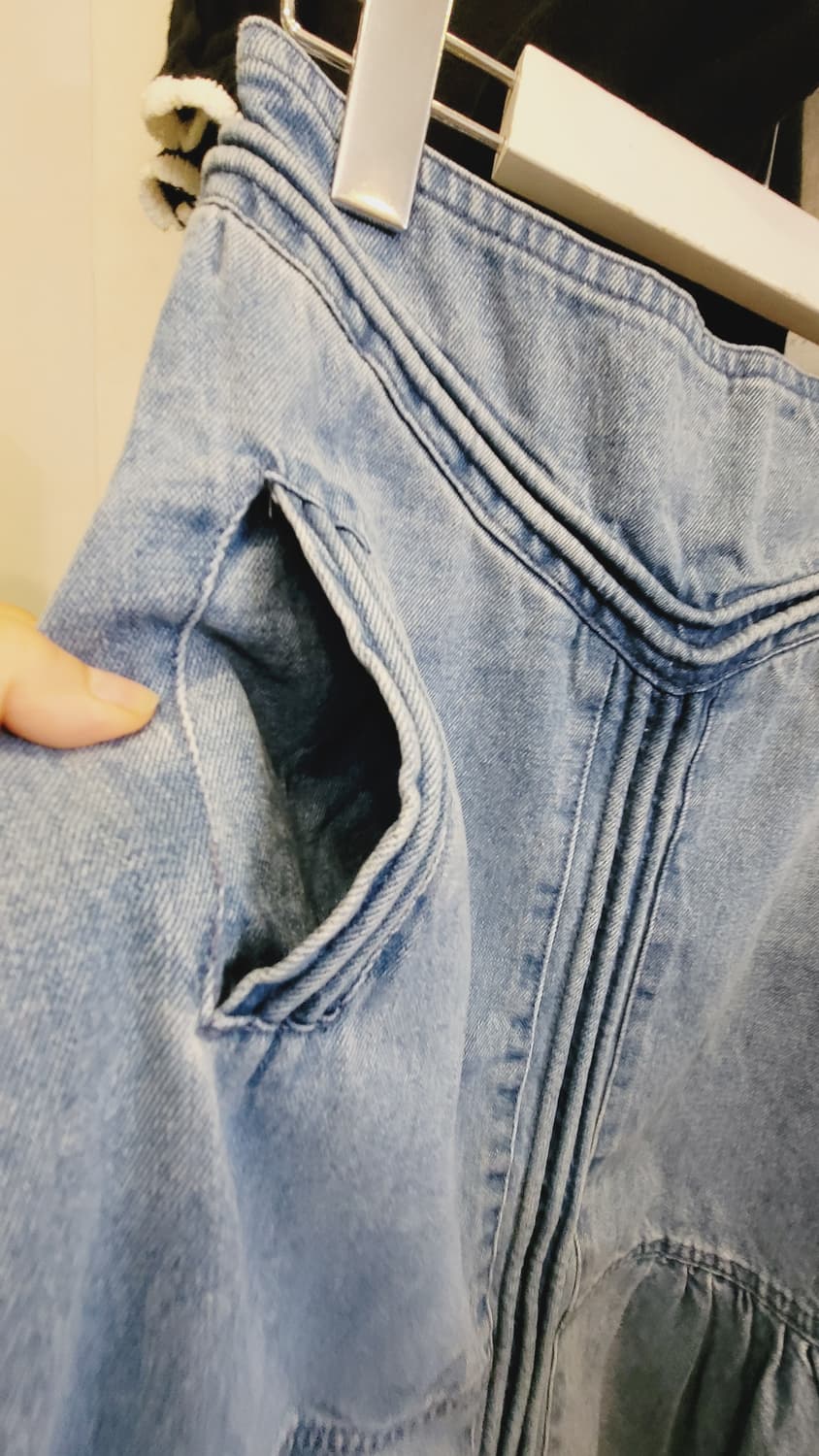 비이커 자수 카라 퍼프가디건. 편집샾 수입 핀턱 롱 데님 스커트 상품이미지9