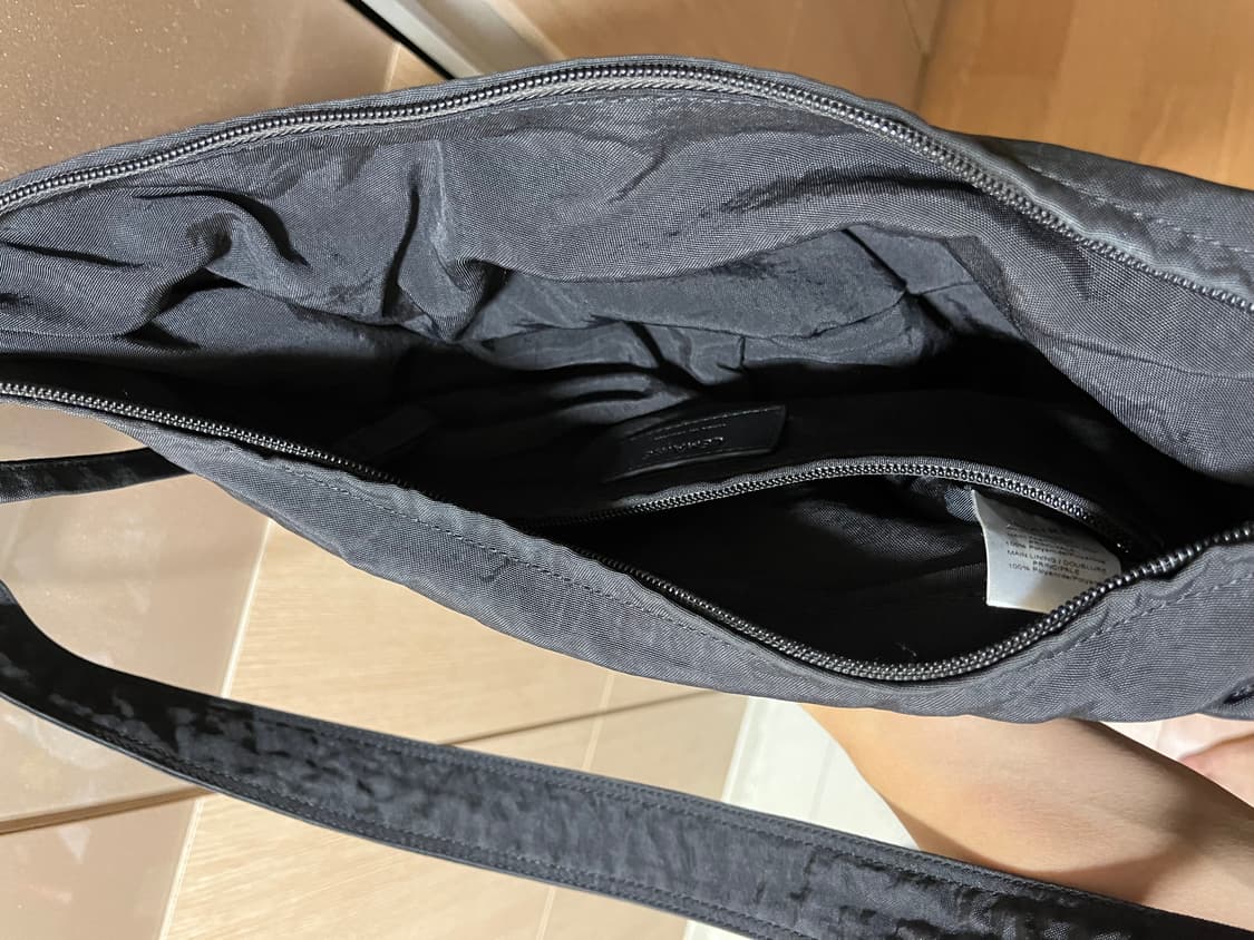 르메르 게임백 스몰 다크초코 팝니다 상품이미지8