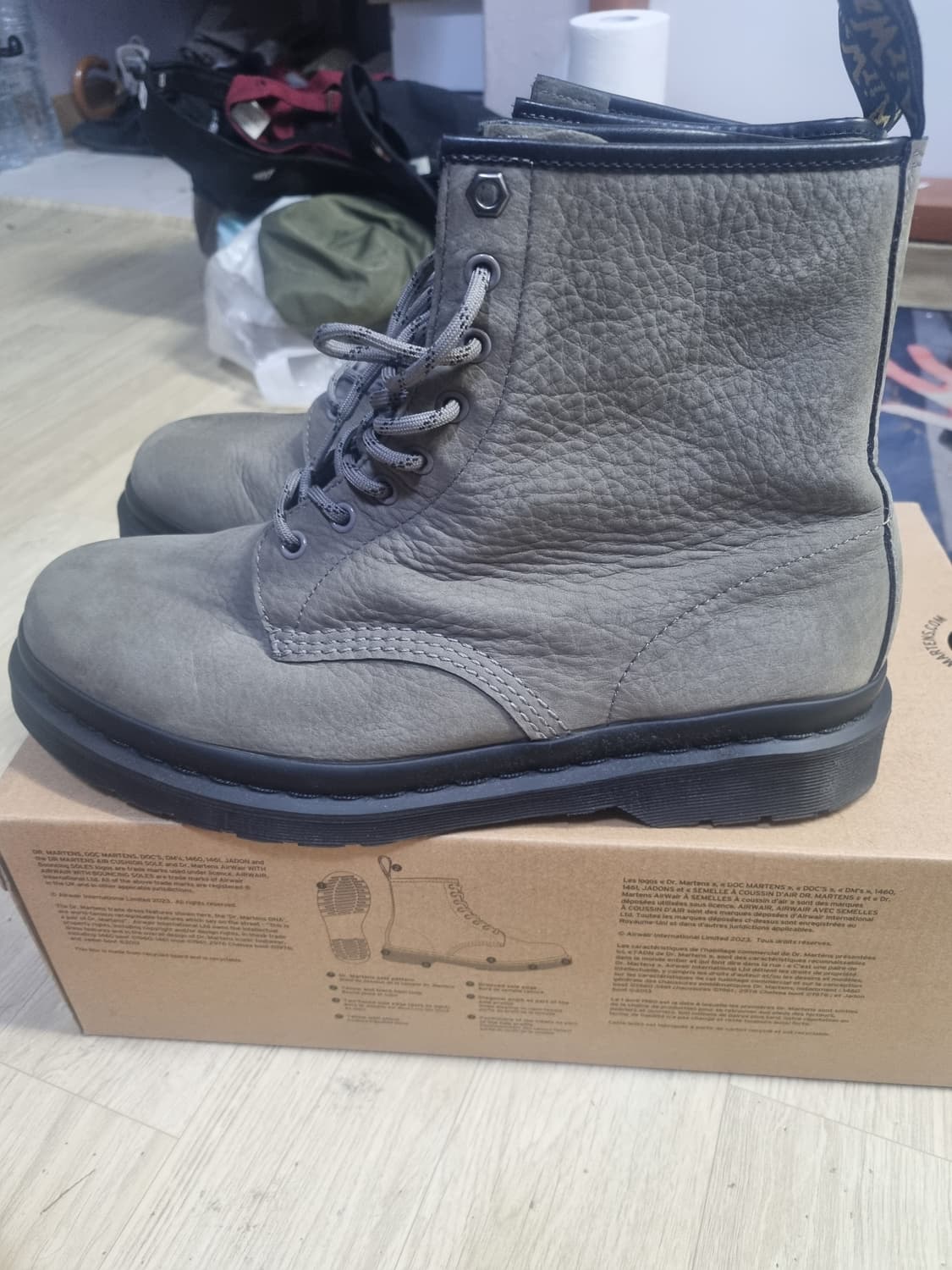 [300] 닥터마틴 1460 누벅 그레이 상품이미지3