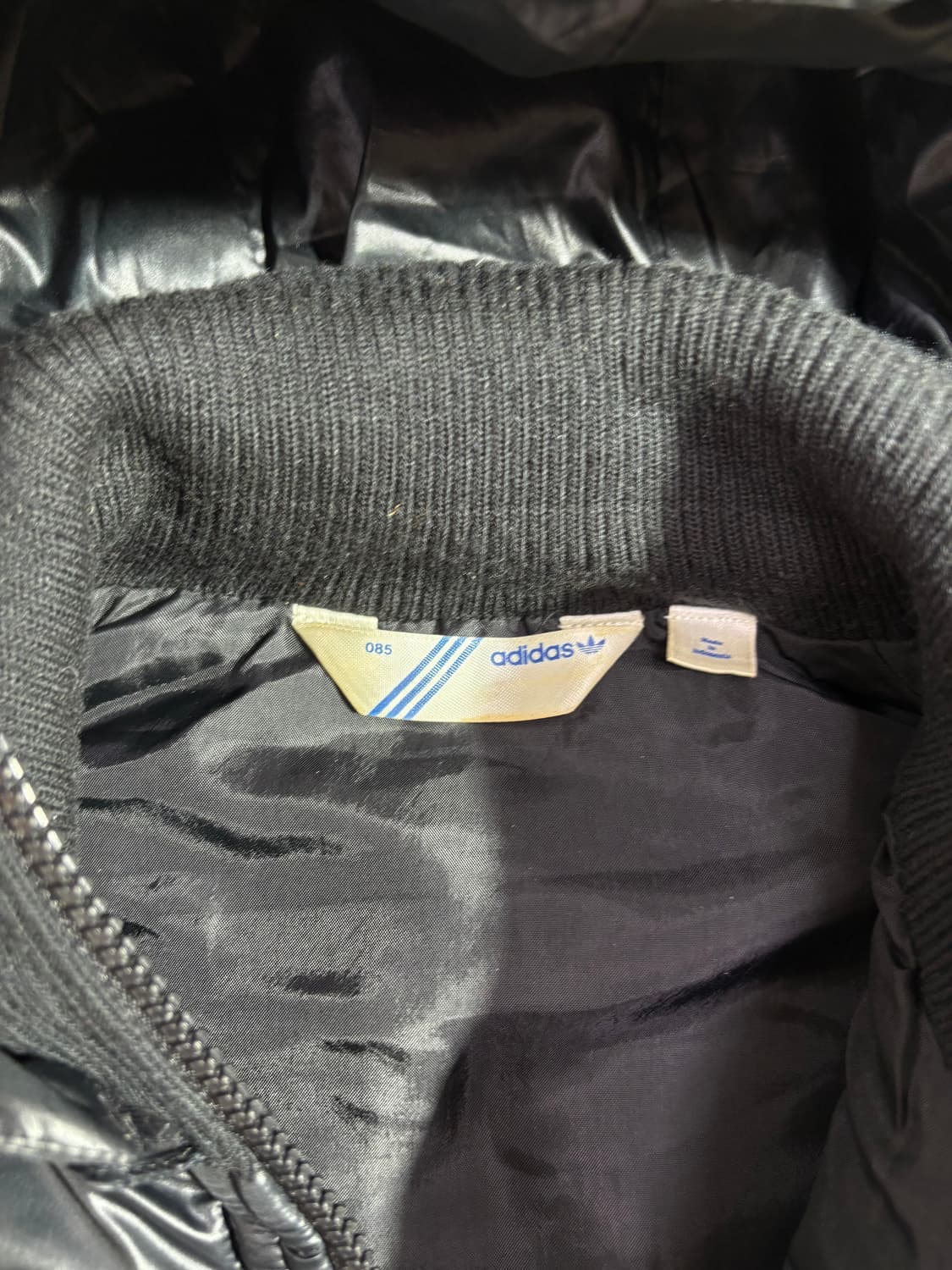 아디다스 실버로고 유로파 다운 패딩 상품이미지8