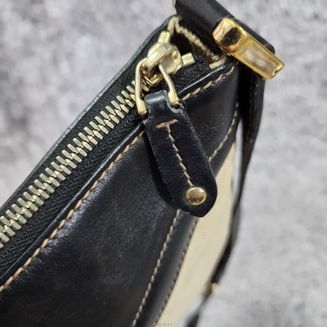 구찌 자가드 크로스백 상품이미지8