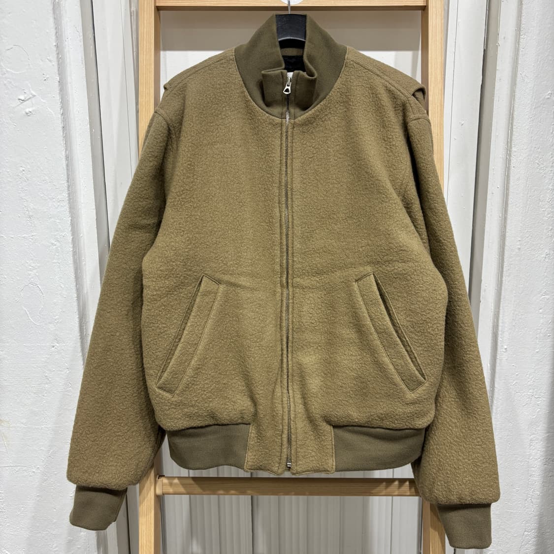 [새제품] 부클 누빔 자켓 상품이미지1