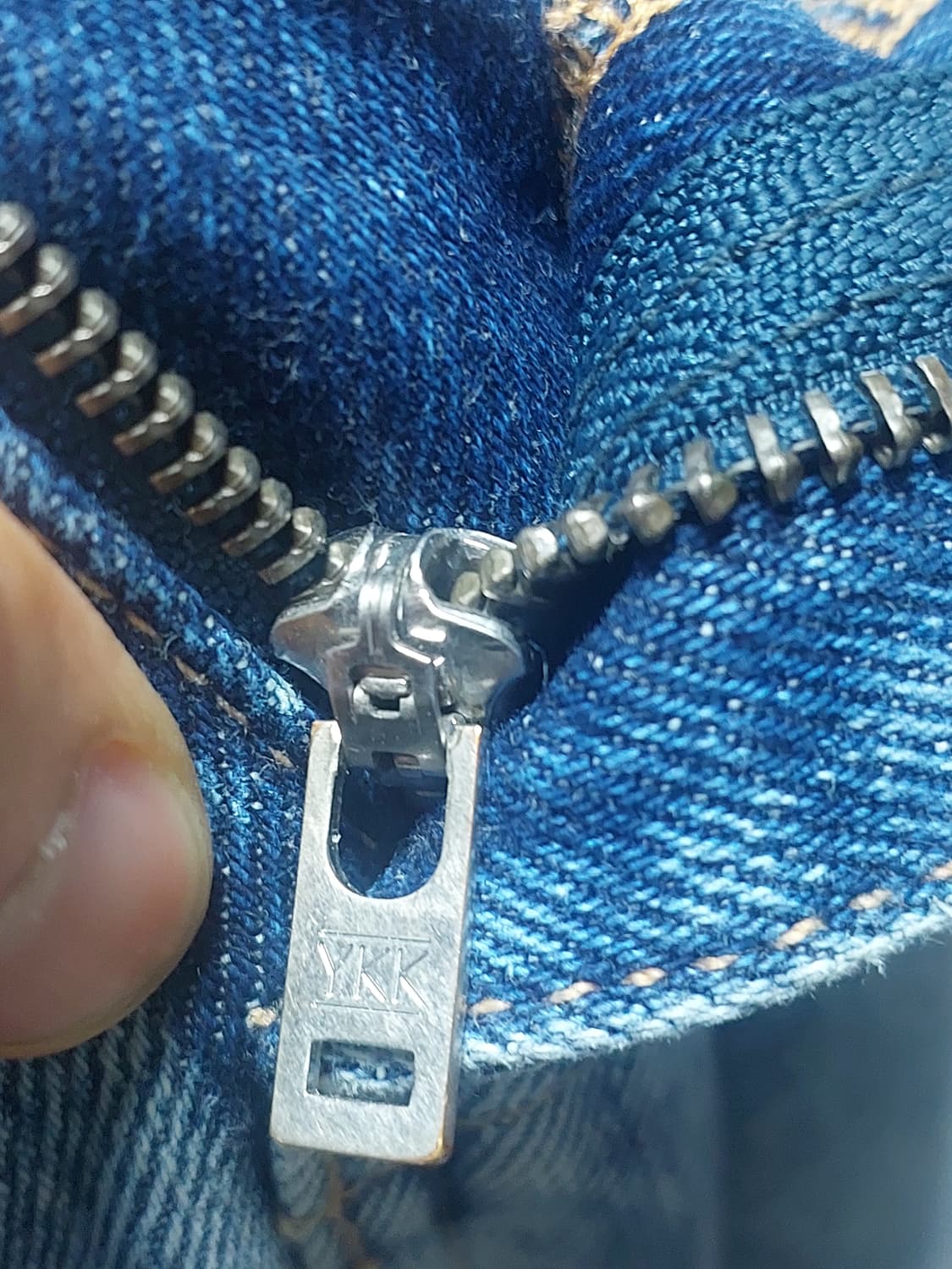 자라 x 디즈니 x 해리 램버트 립드 플레어 핏 진 블루 상품이미지6