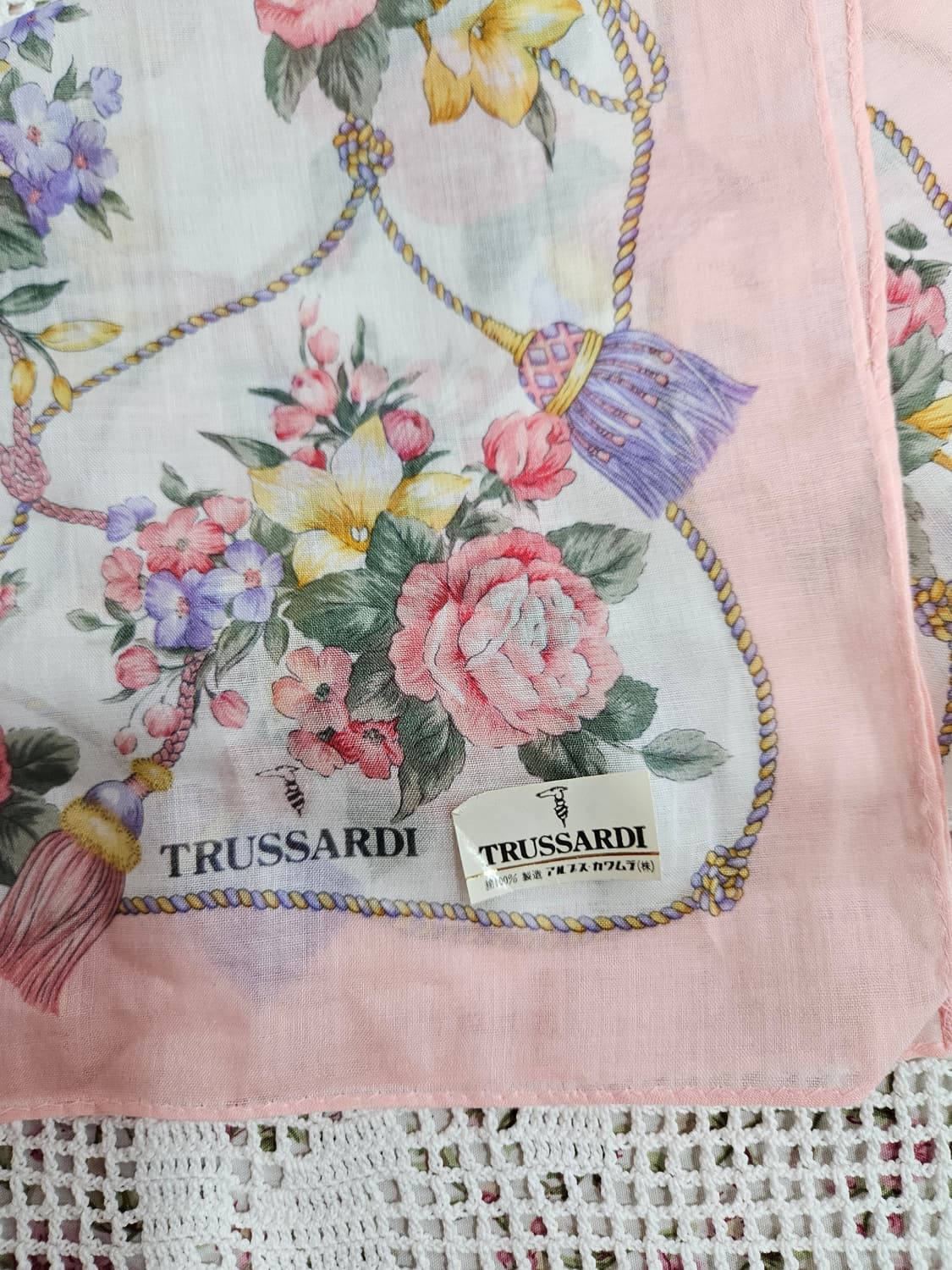 (TRUSSARDI) 플라워 로프패턴 손수건 상품이미지5