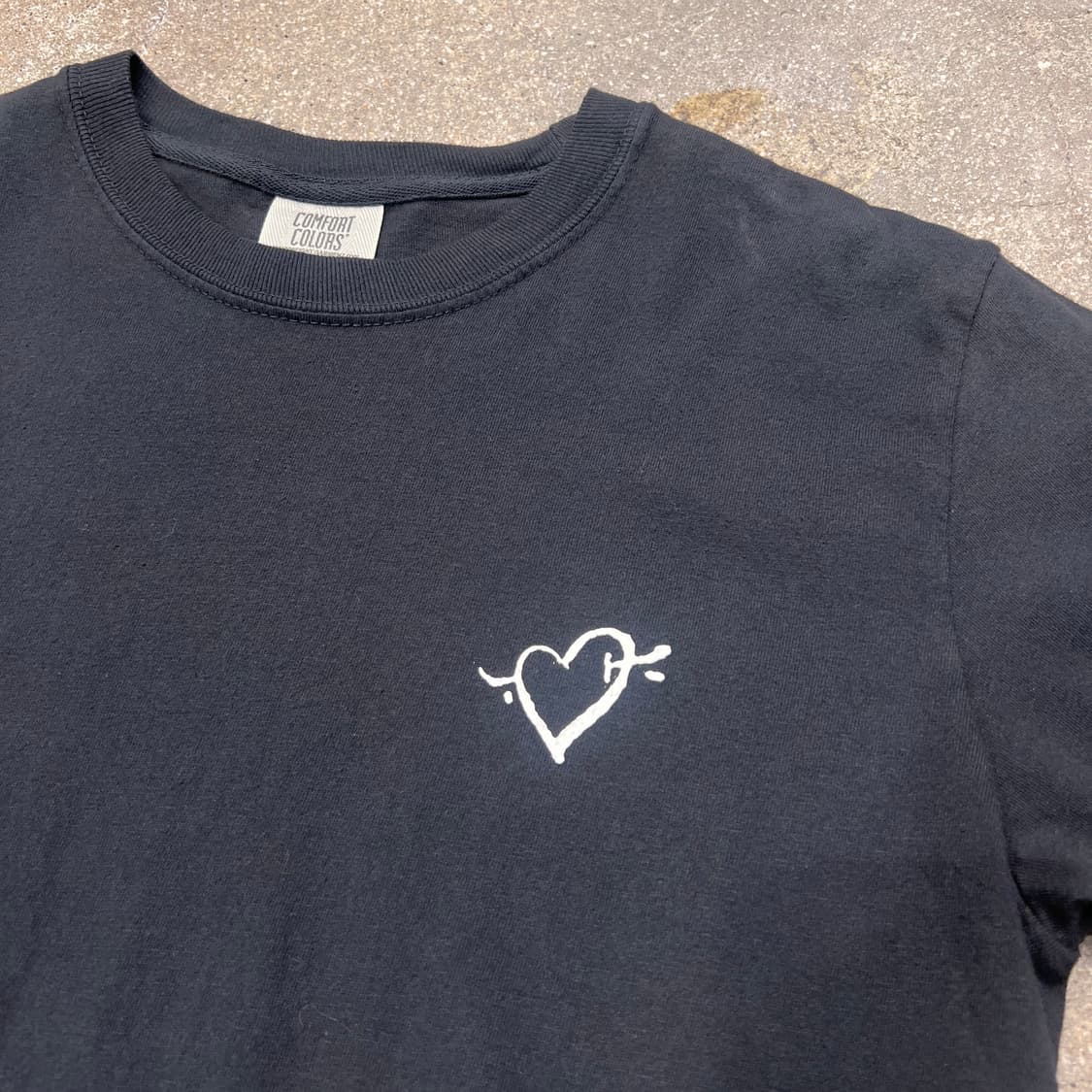 Sacred Mother Molly T-shirt 상품이미지3
