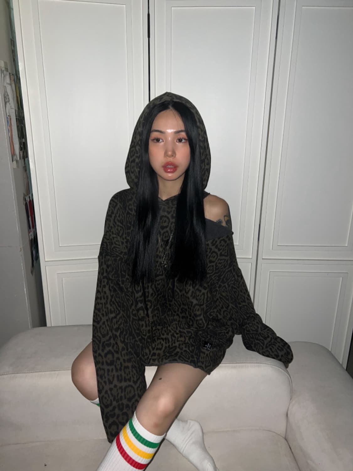 미스테리어스호텔 오프숄더 후디 레오파드 상품이미지1