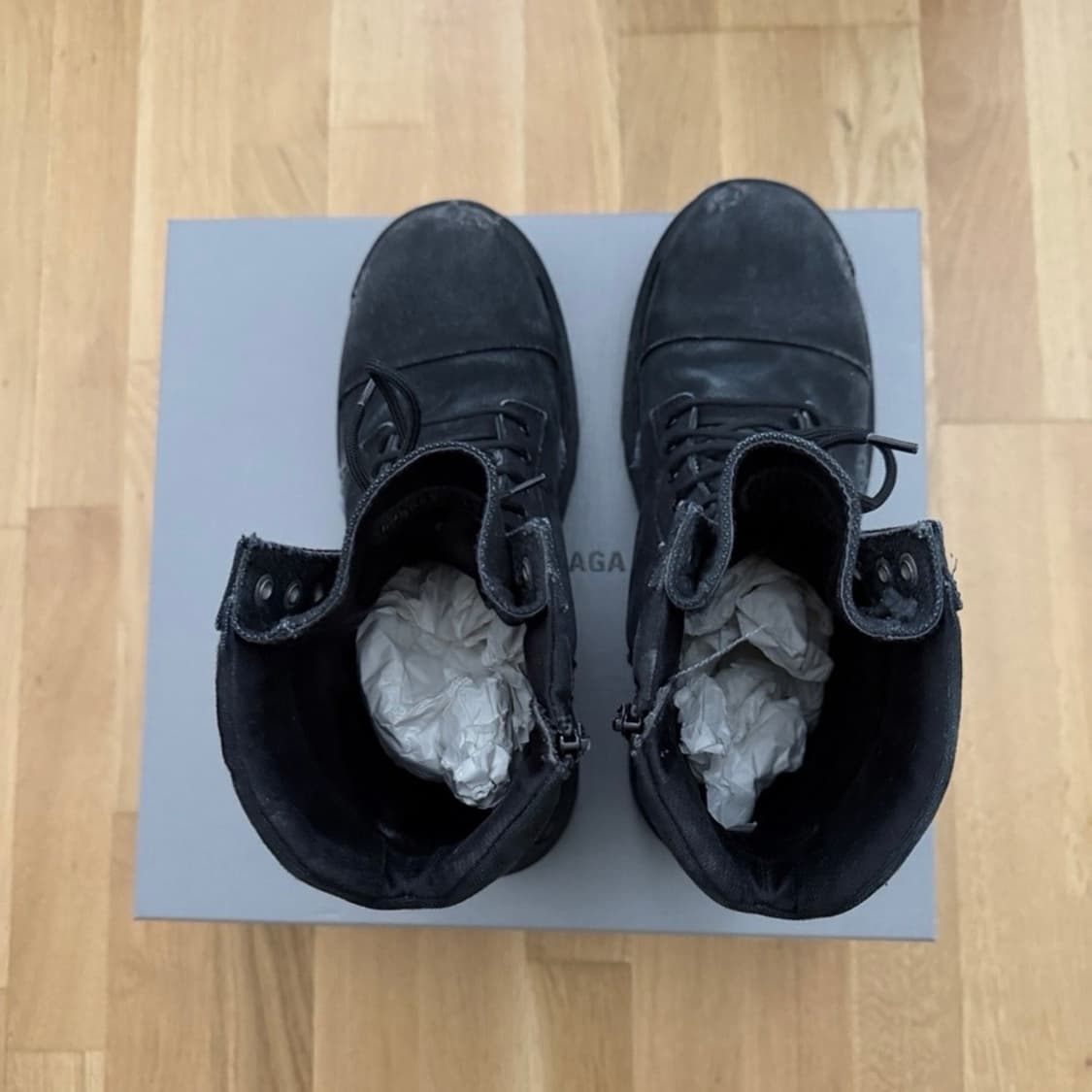 발렌시아가 컴뱃 스트라이크 부츠 42 상품이미지2