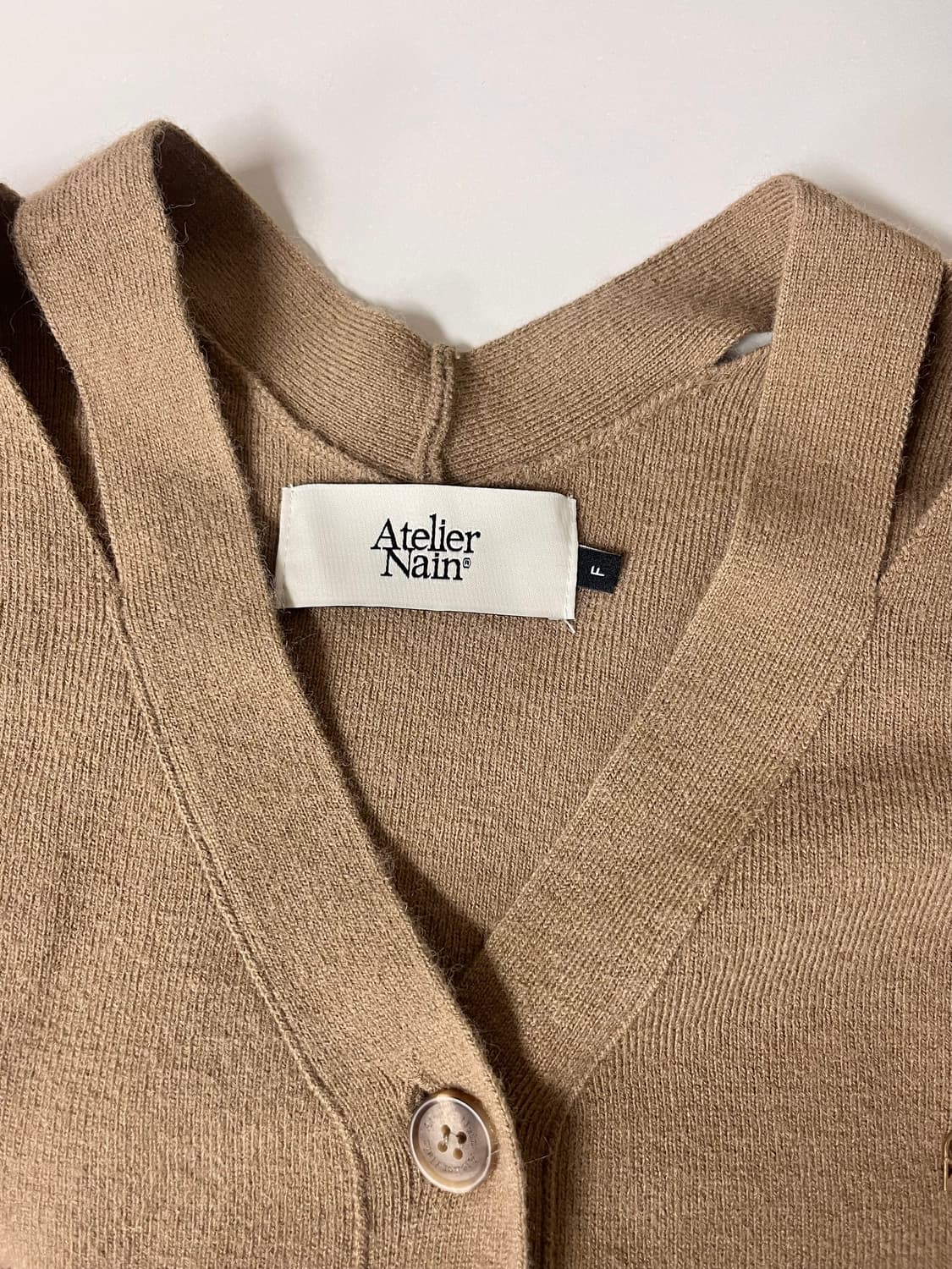 F) 아틀리에나인 로웰 컷아웃 니트 가디건 브라운 상품이미지4