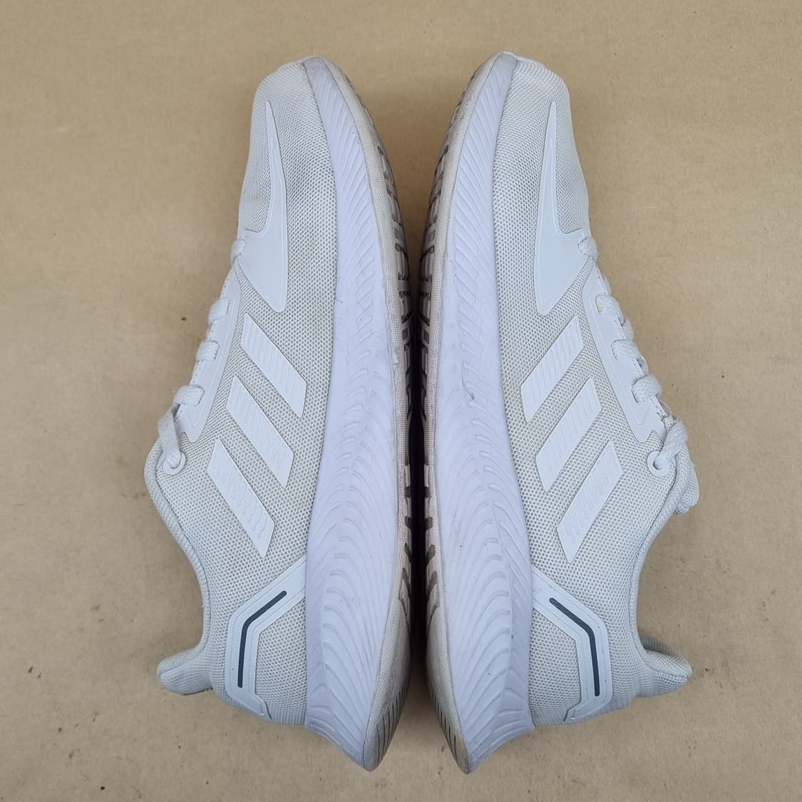 아디다스 런팔콘 2.0 여성운동화235 상품이미지5