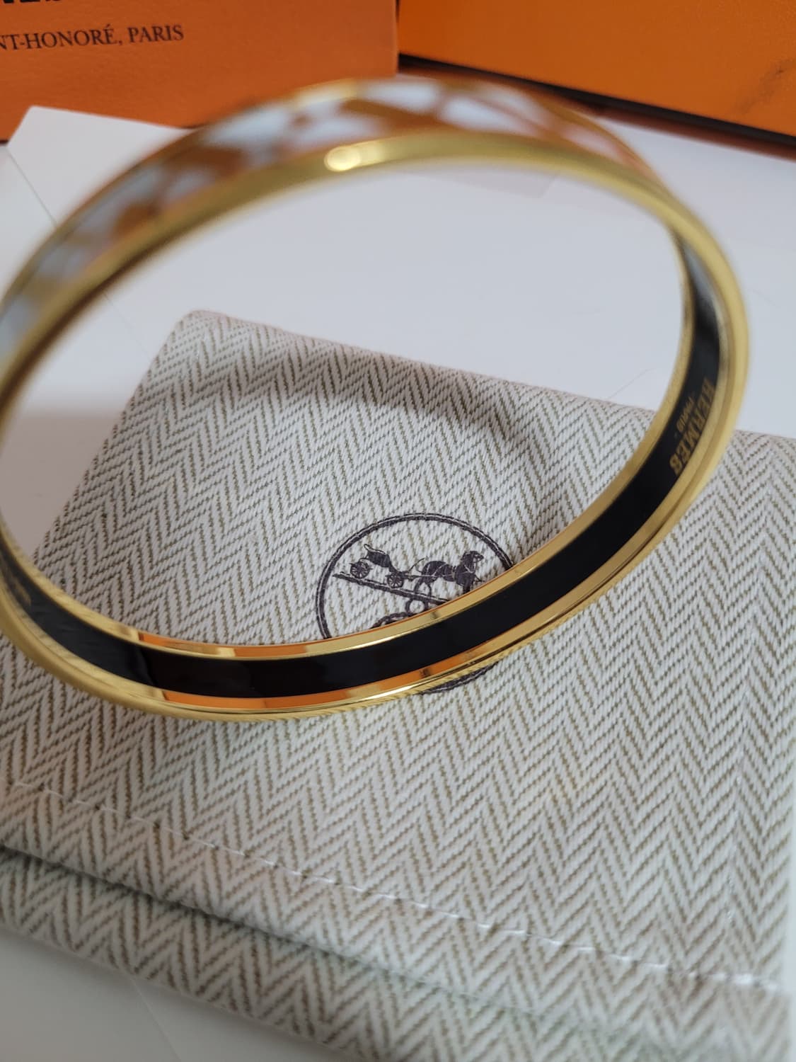 에르메스 OPH 에나멜 뱅글 클릭 H 팔찌 화이트 금장 상품이미지8