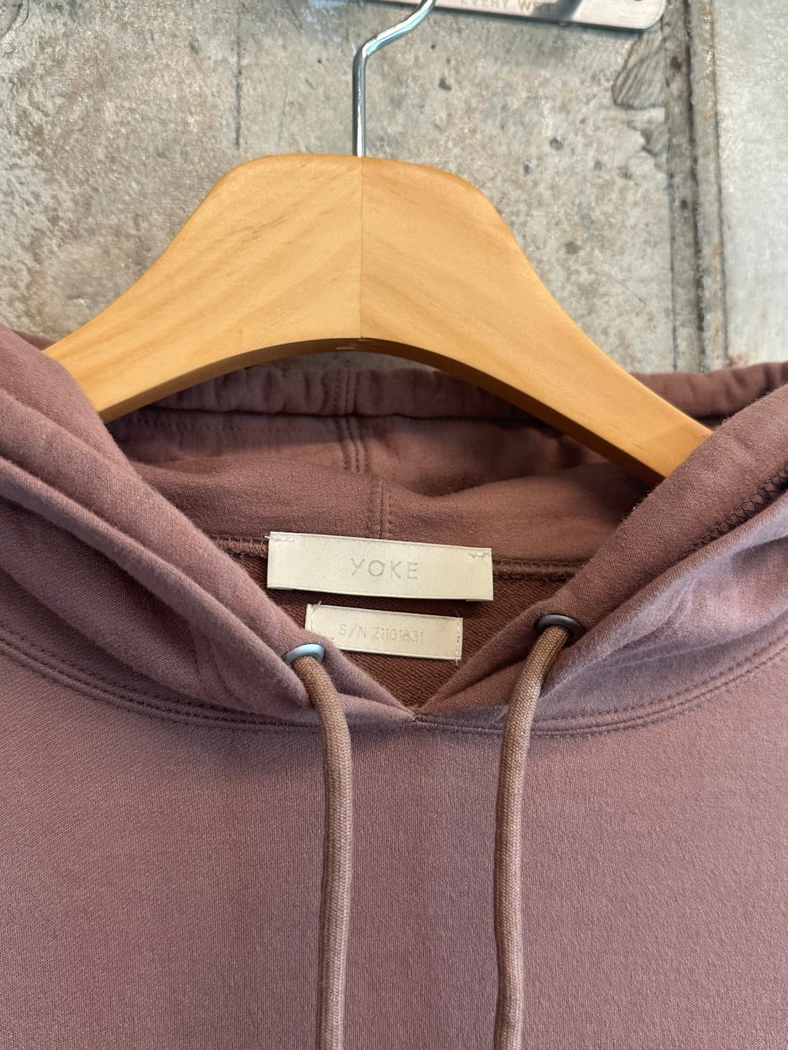 Yoke Iresized Wide Hoodie 상품이미지5