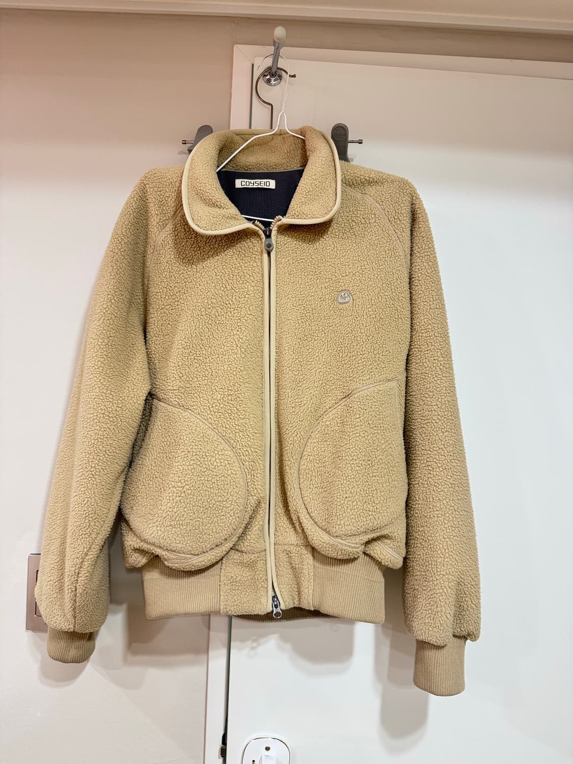 Coyseio 라운드 카라 자켓 상품이미지1