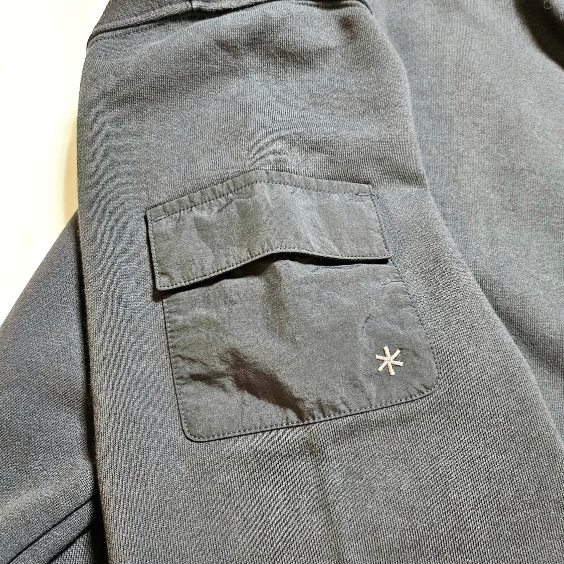 [L(105)][스노우피크] 랜드 우븐 포켓 기모 후드 티셔츠 상품이미지4