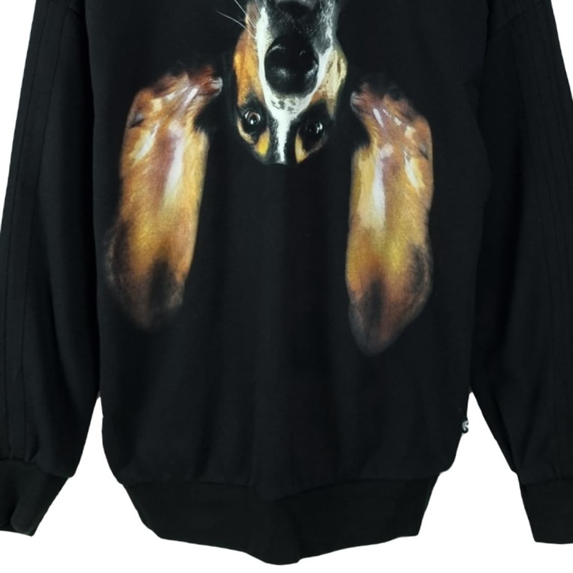 [아디다스] 강아지 프린팅 삼선 오버핏 맨투맨 블랙 M18551 상품이미지5