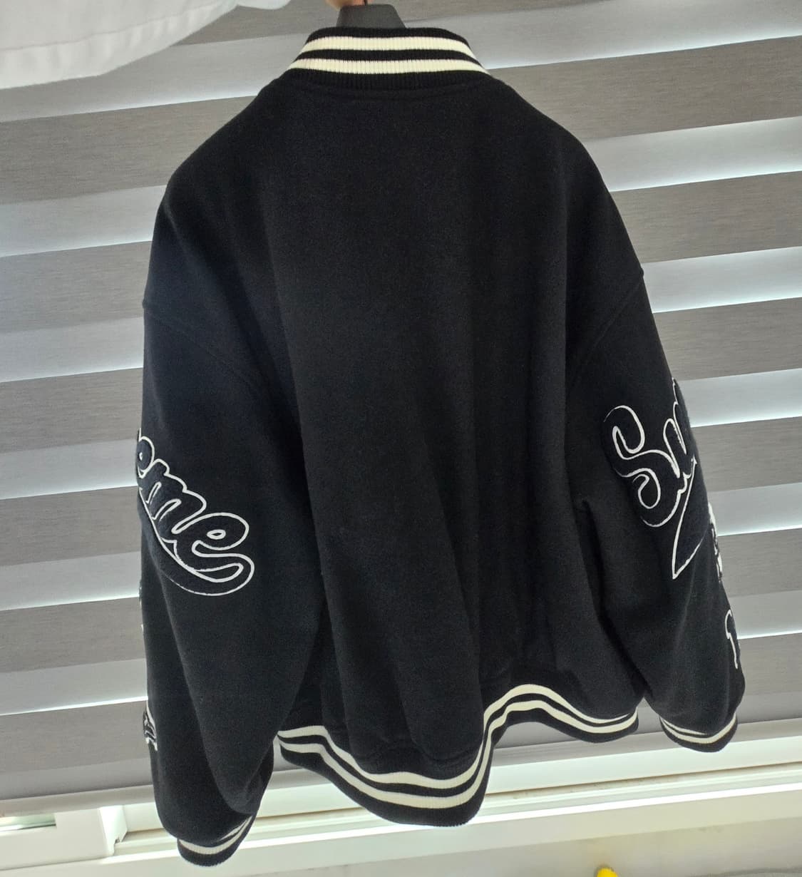 Supreme Veritas Varsity Jacket Black 슈프림 상품이미지6