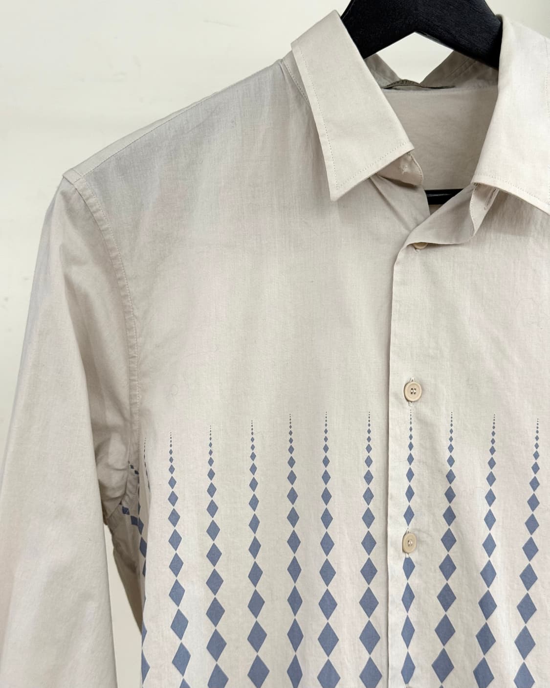 보테가 베네타 웜그레이 다이아몬드 패턴 셔츠 상품이미지3