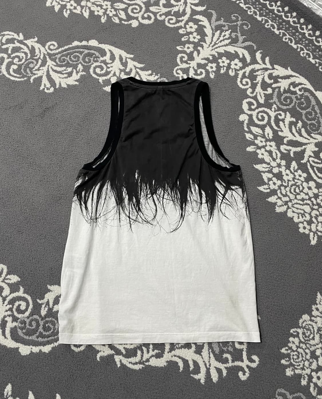 Neil Barrett 크로우퍼 트롱프로유 슬리브리스 상품이미지4