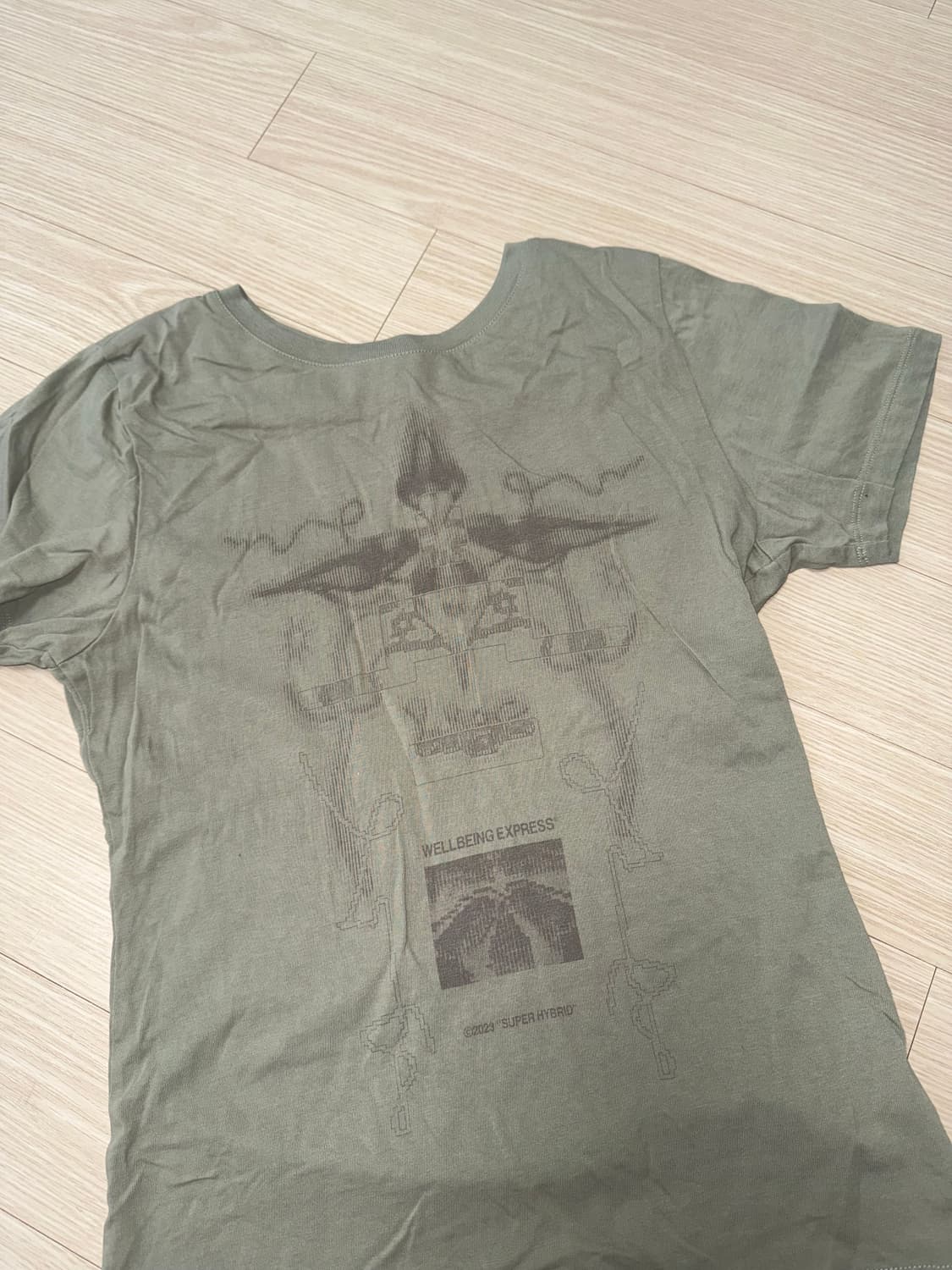 웰빙익스프레스 Digital Tattoo Tee Renewal 카키 상품이미지1
