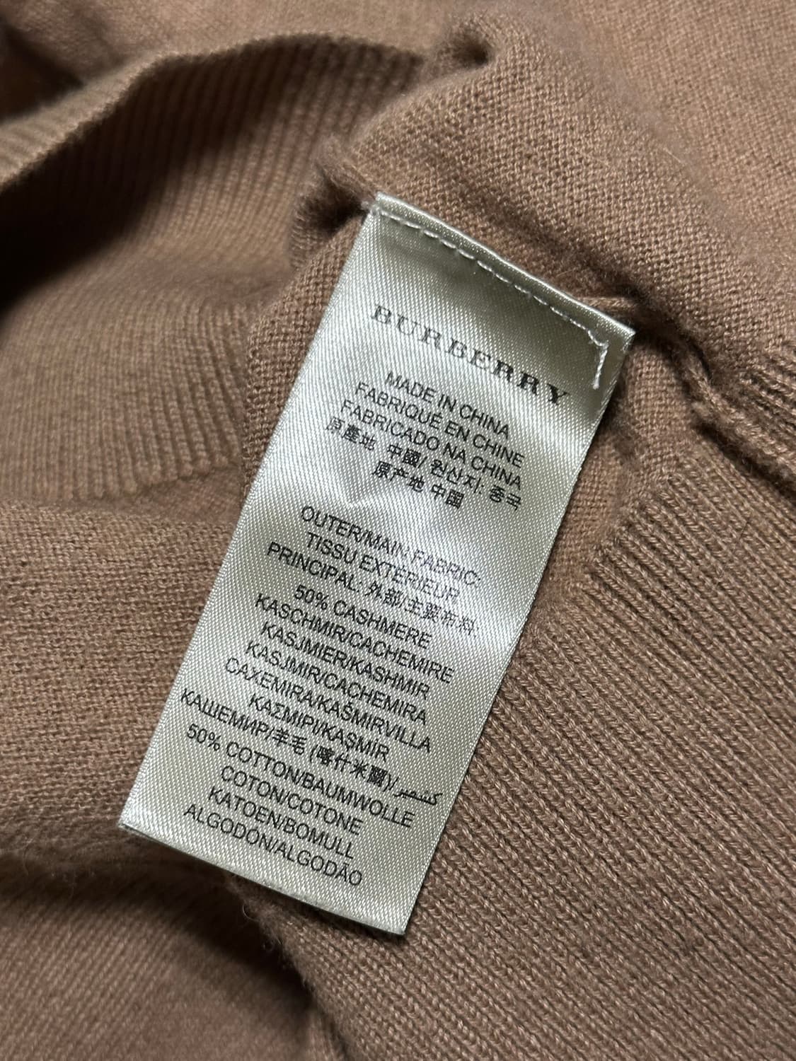 버버리 숄더 디테일 캐시미어 니트  M 상품이미지5