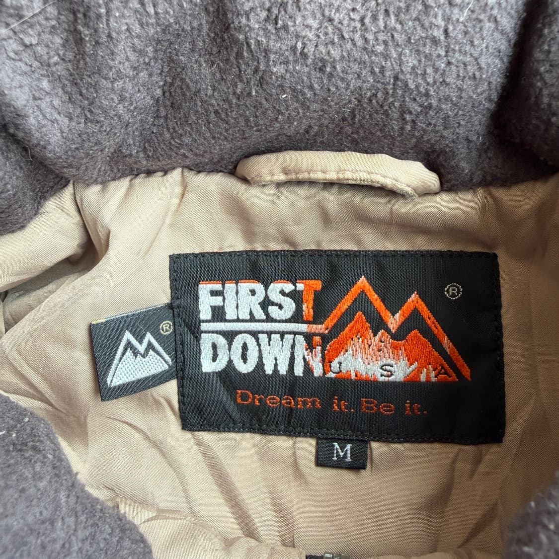 퍼스트 다운 아웃도어 자켓 상품이미지6