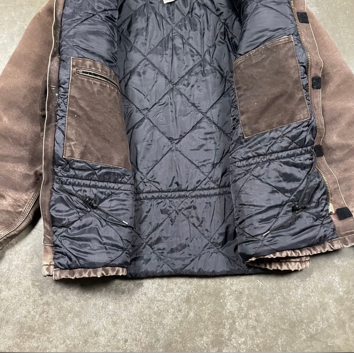 칼하트 자켓 C03 DKB (XL) 상품이미지5